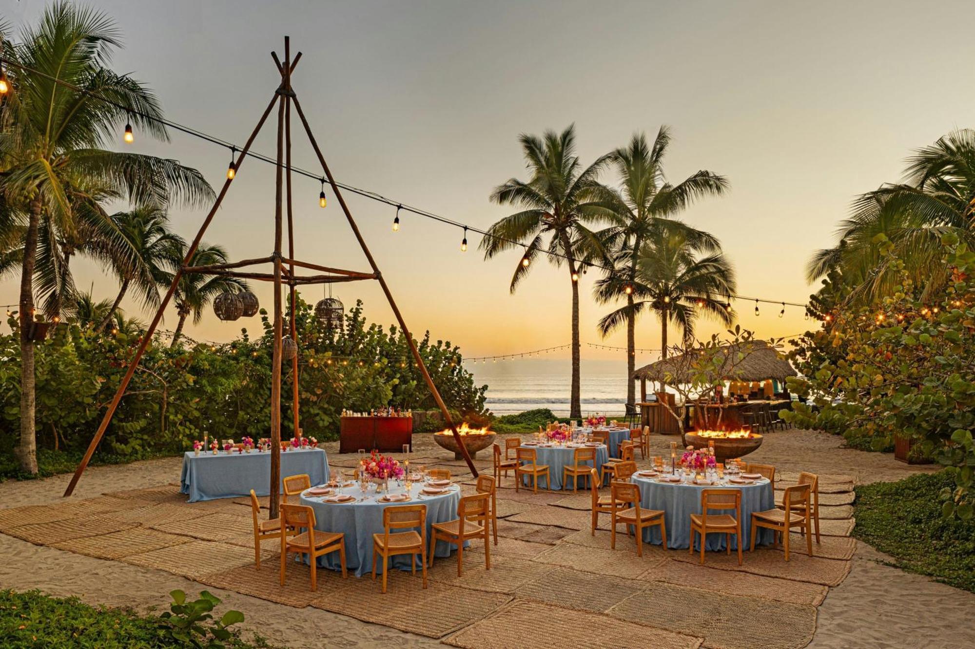 W Punta De Mita Hotel Пунта Мита Екстериор снимка